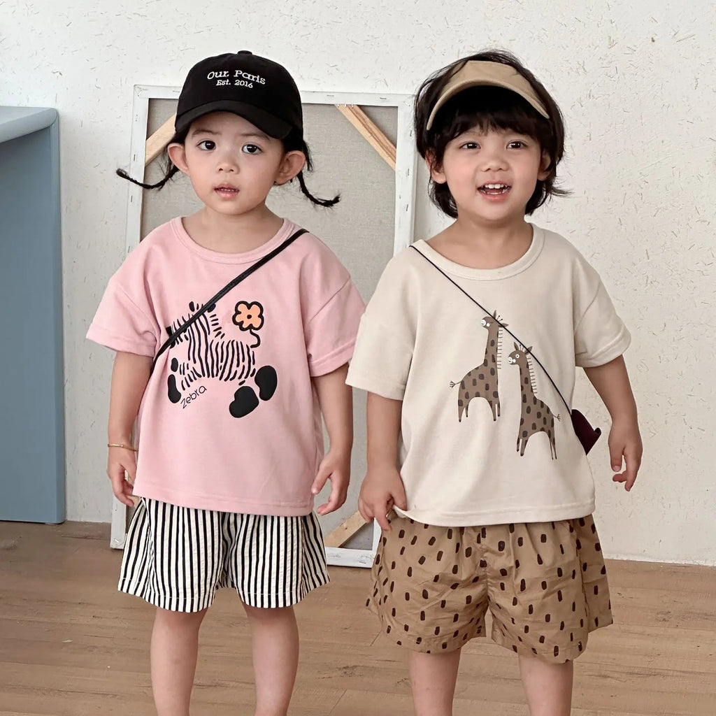 2026 Summer New Kids Clothing Set Giraffe Print Tee And Shorts 2 Pcs Boys Track Suit Girls Tee Suit
